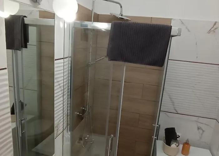 Capsule 12- Old Town , Steps To The Station , Maximum Convenience