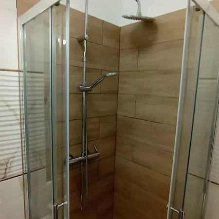 Capsule 12- Old Town , Steps To The Station , Maximum Convenience *